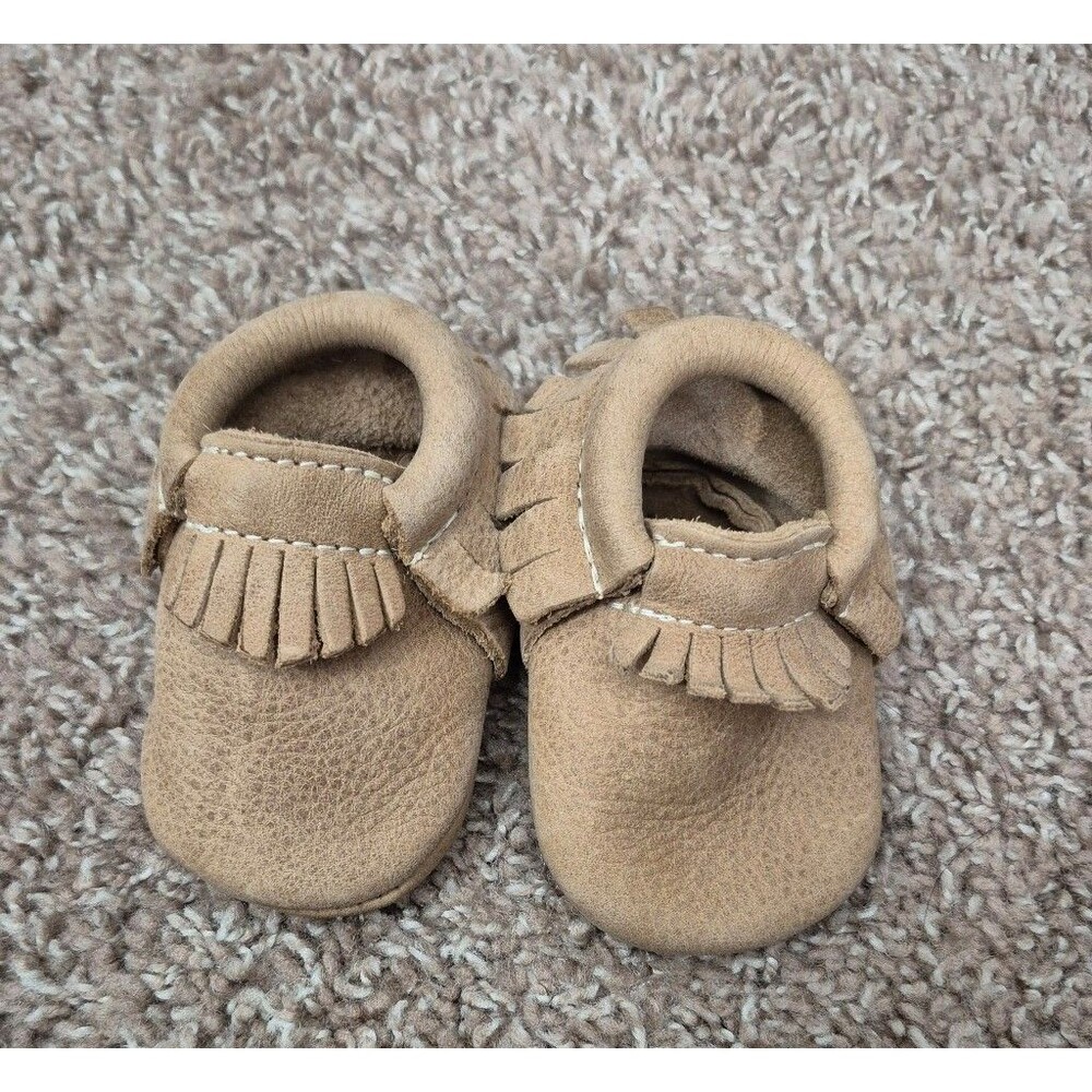 Freshly picked moccasins size 1 guc